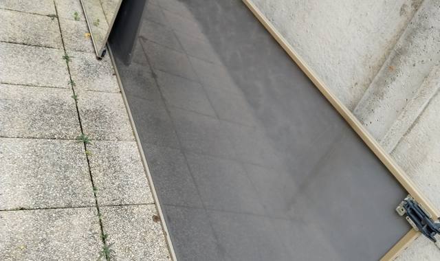 Bricolage 2 portes vitrées