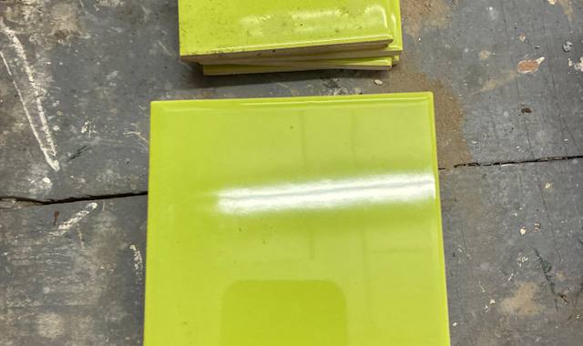 Bricolage je donne des carreaux de faÏence