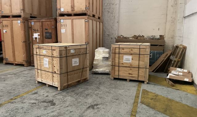 Bricolage boîte en bois certifiée pour déménagement