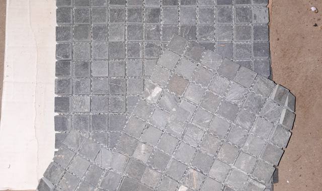 Bricolage 6 carreaux de carrelage 30x30 gris foncé