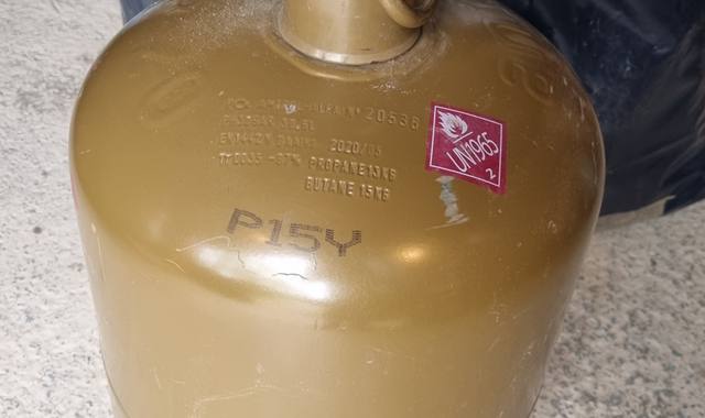 Camping une bouteille de gaz Propane 13kg pleine