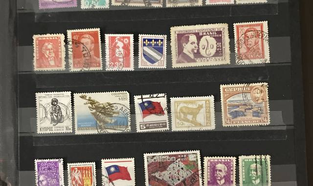 Collection timbres du MONDE - 31.04