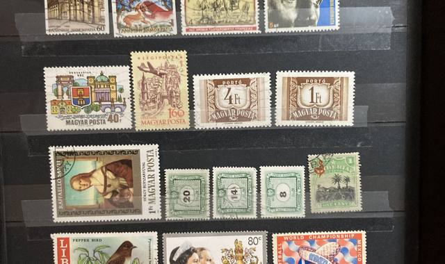 Collection timbres du MONDE - 39