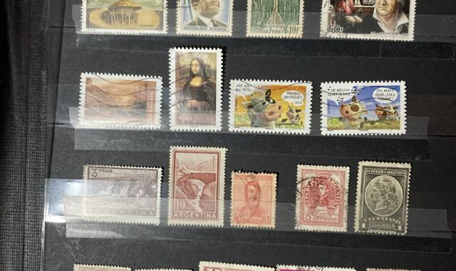 Collection timbres du MONDE - 47