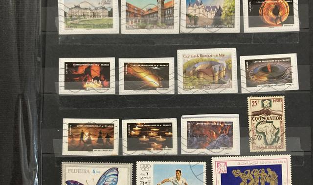 Collection timbres du MONDE - 54 -