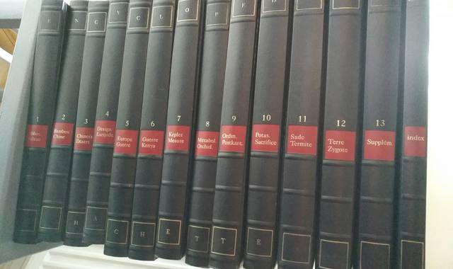 Collection encyclopédie Hachette