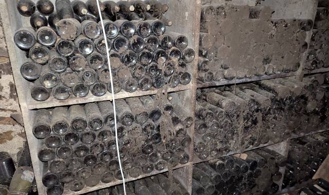 Collection cave à vin à vidé