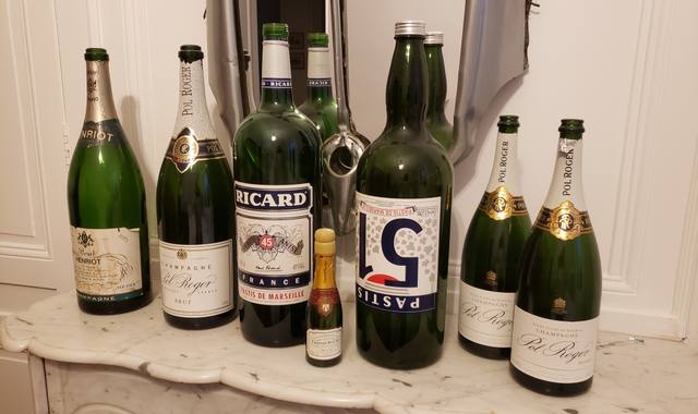 Collection diverses bouteilles