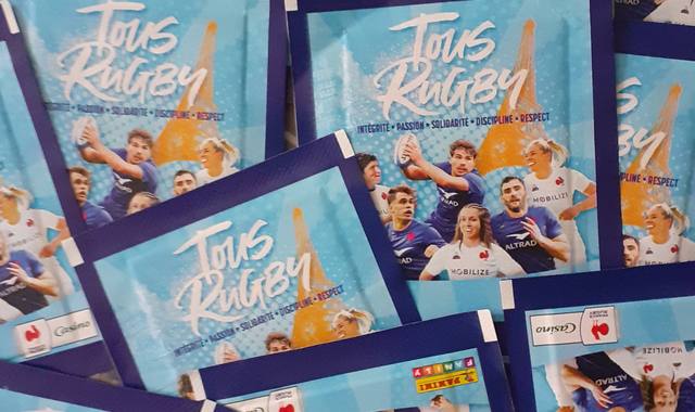 Collection 26 pochettes tous Rugby neuve