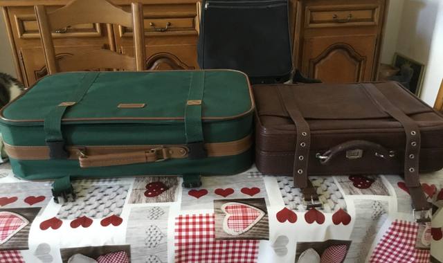 Divers 3 valises