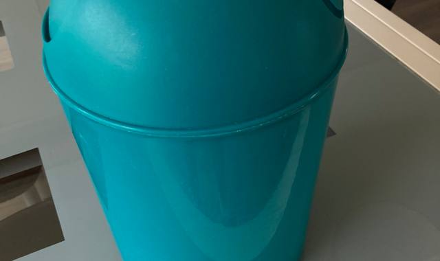 Divers poubelle salle de bains