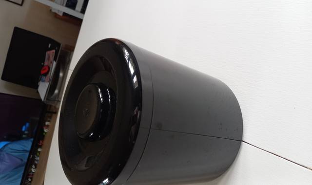 Divers seau conservateur de glaçons