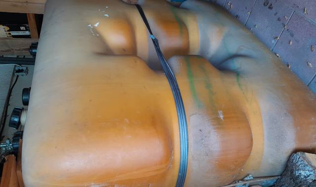 Divers cuve en plastique 1500 L