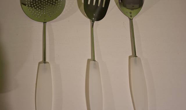 Divers ustensiles de cuisine