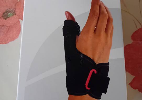 Divers attelle pouce droit