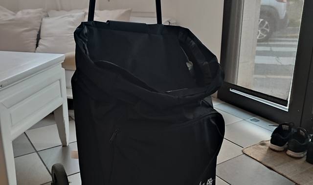 Divers caddie de course