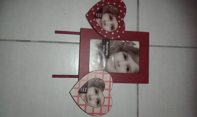 Divers adorable porte photo, en excellent état