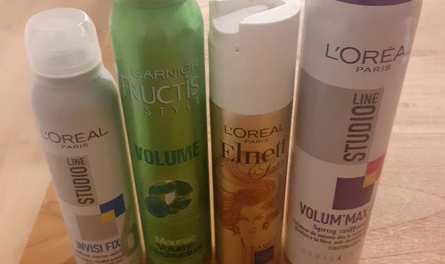 Divers lot de laques et produits cheveux pour donner du volume