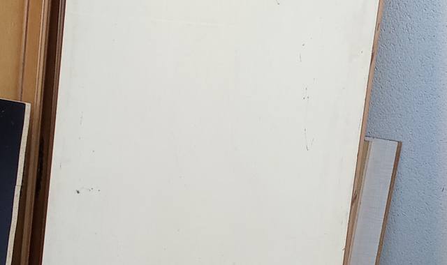 Divers une grande table de reception dimensions 2m04x0.83cm