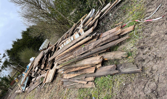 Divers bois de grange