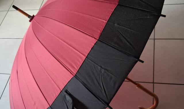 Divers grand parapluie