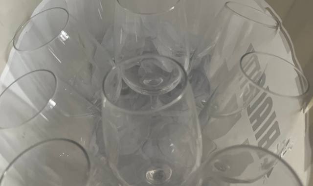 Divers un lot de 10 verres en bon état sans ébréchures