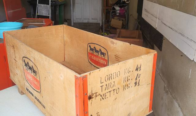 Divers grande caisse bois et métal