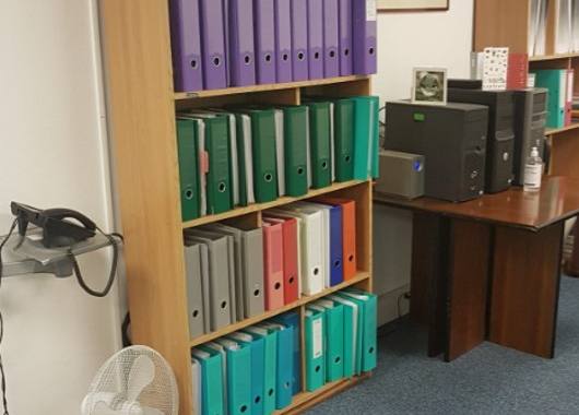 Divers classeurs colorés, format A4, dos 7cm, Paris 2ème