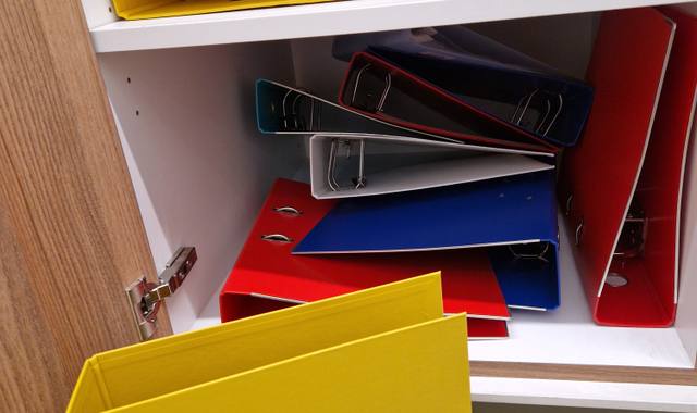 Divers fournitures de bureau neuves et variées