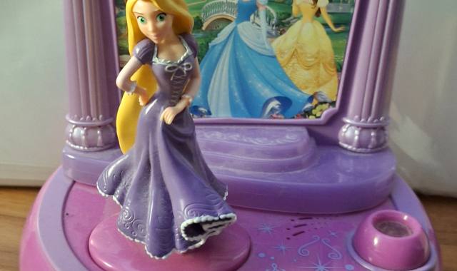 Divers Radio Reveil Raiponce