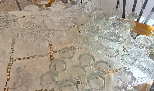 Divers lot de verres