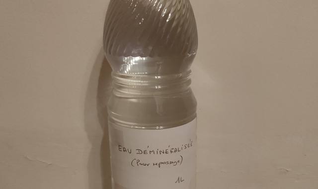 Divers eau déminéralisée 1L