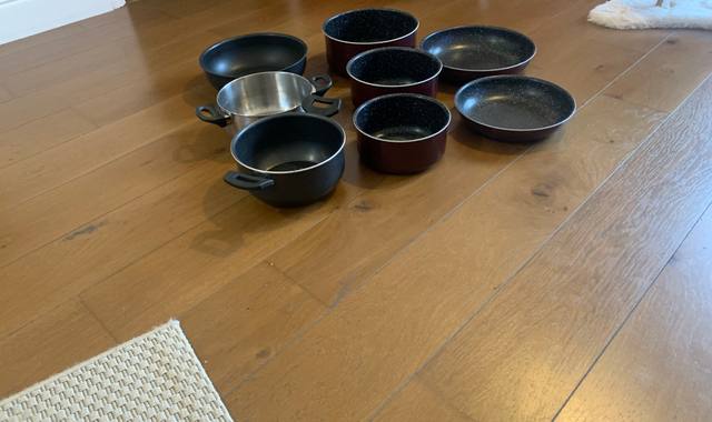 Divers casseroles et poêles à induction