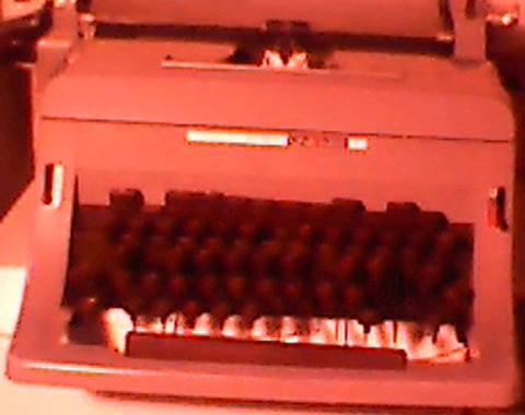 Divers Machine à écrire mécanique