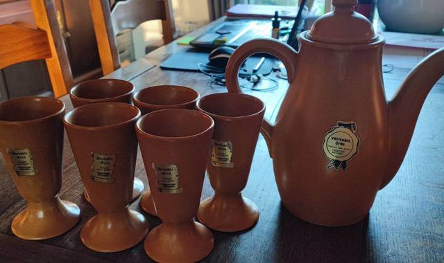 Divers service à café en grès