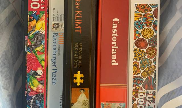 Divers lot de puzzles de 500 à 2000 pièces