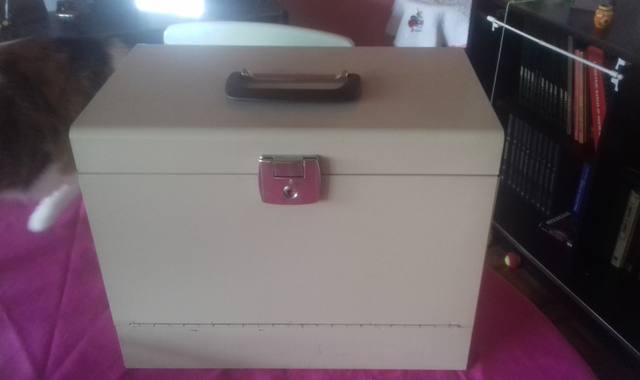 Divers classeur à papiers