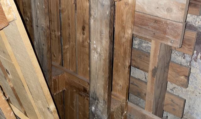 Divers 3 palettes en bon état