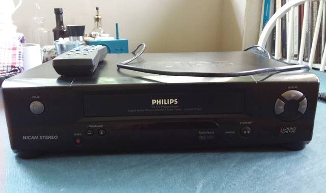 DVD, Film, Cinéma lecteur de cassette VHS, de la marque Philips