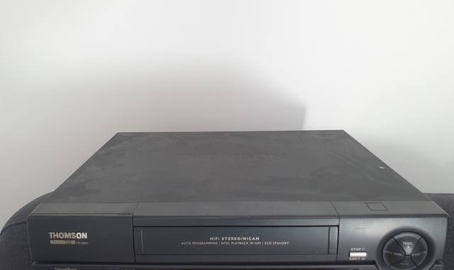 Magnétoscope Thomson VP 2800F – Fonctionnel – Sans télécommande - Photo, audio & vidéo Magnétoscope Thomson VP 2800F – Fonctionnel – Sans télécommande - Photo, audio & vidéo