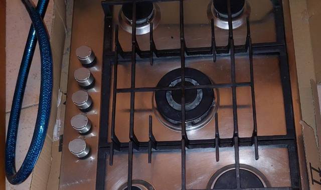 Electroménager plaque de cuisson à 5 feux