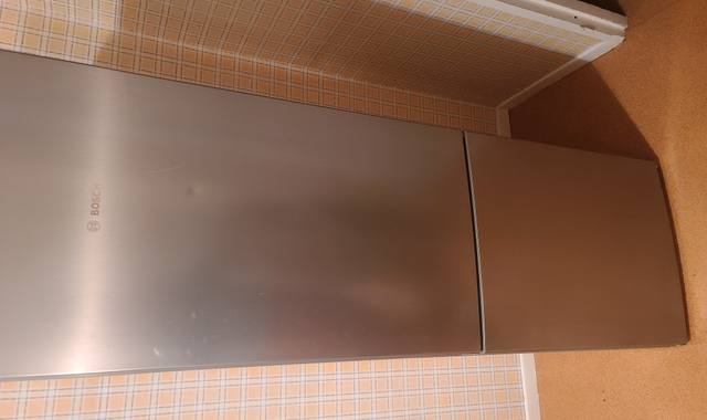 Electroménager frigidaire.