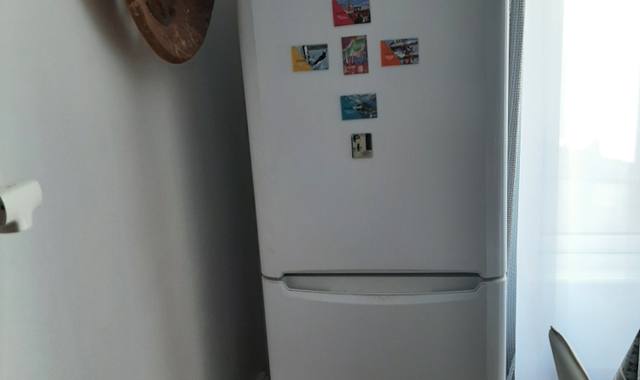 Electroménager grand frigo