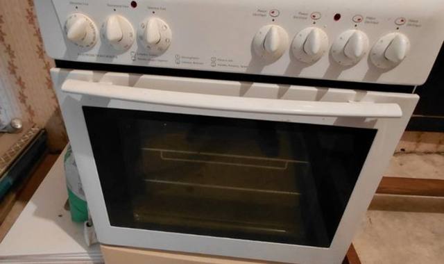 Electroménager cuisinière Sauter tout électrique