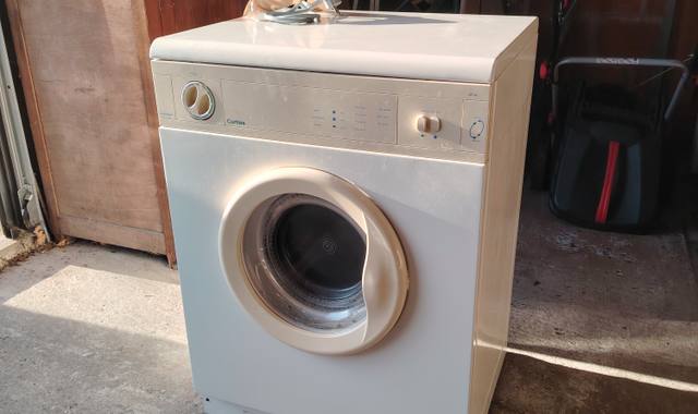 Electroménager seche linge