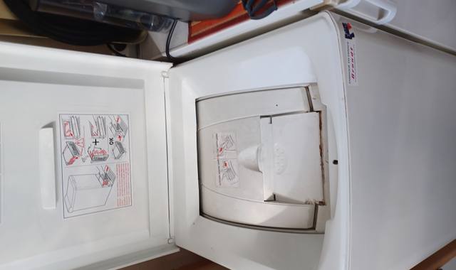 Electroménager urgent-Cause déménagement-Donne-Lave linge