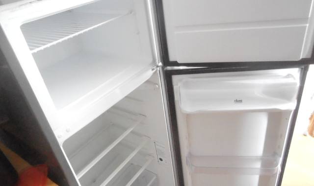 Electroménager un réfregirateur.