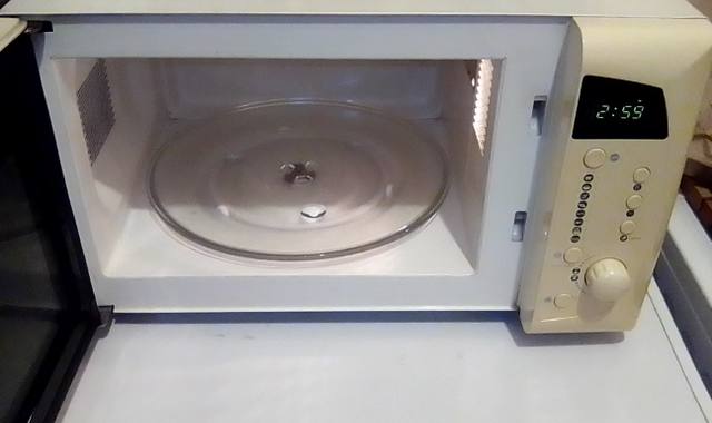 Electroménager micro-onde Bluesky