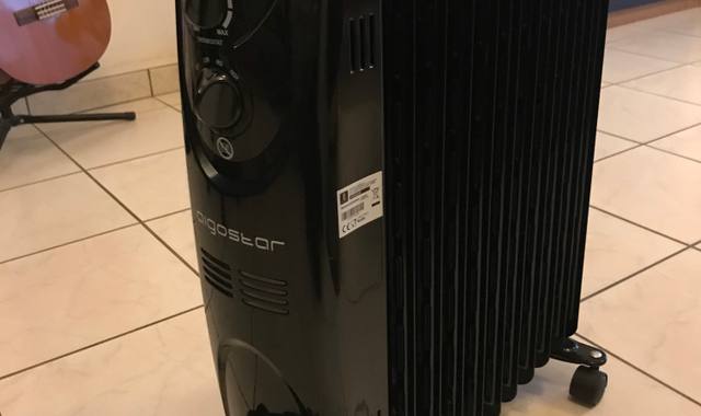 Electroménager radiateur à bain d'huile 2500w max .