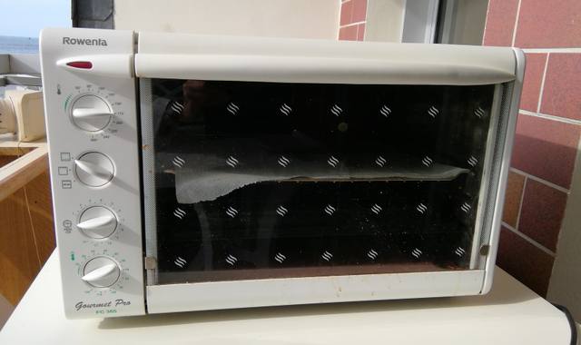 Electroménager fOUR à poser